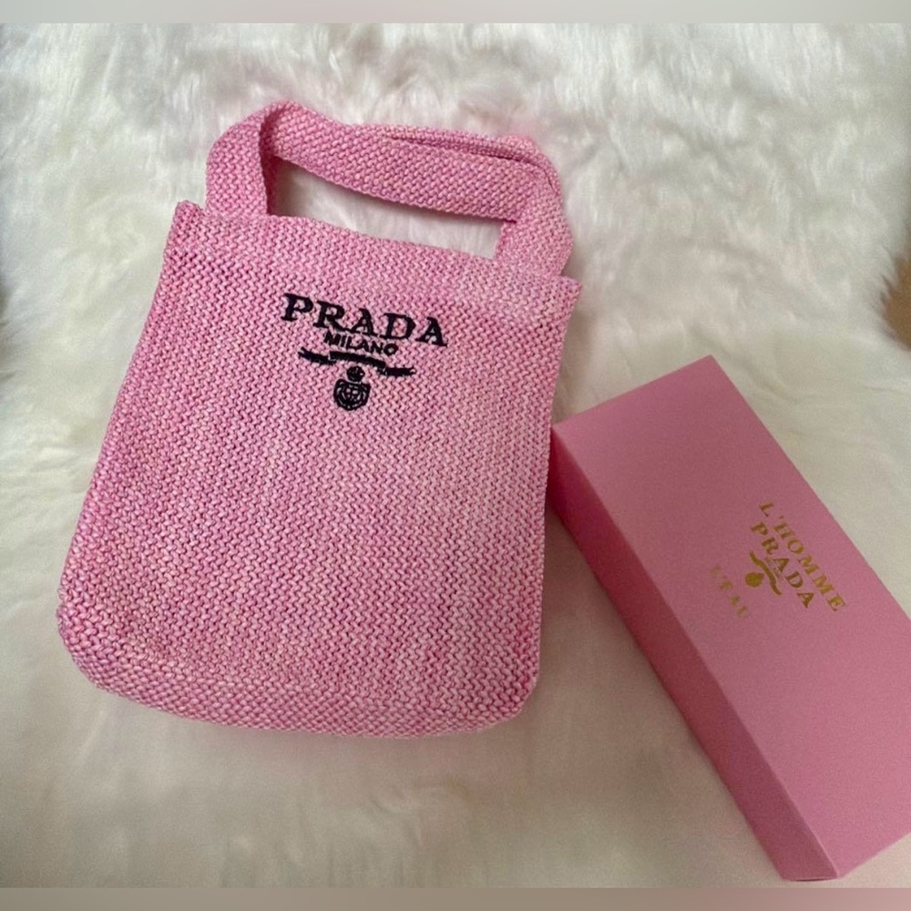 Prada Pink Straw Tote with Black Logo - Picture 5 of 14